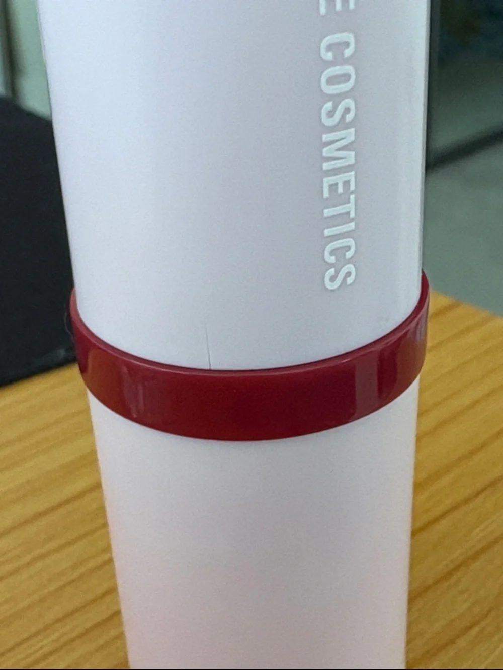 Kylie Cosmetics creamy twist